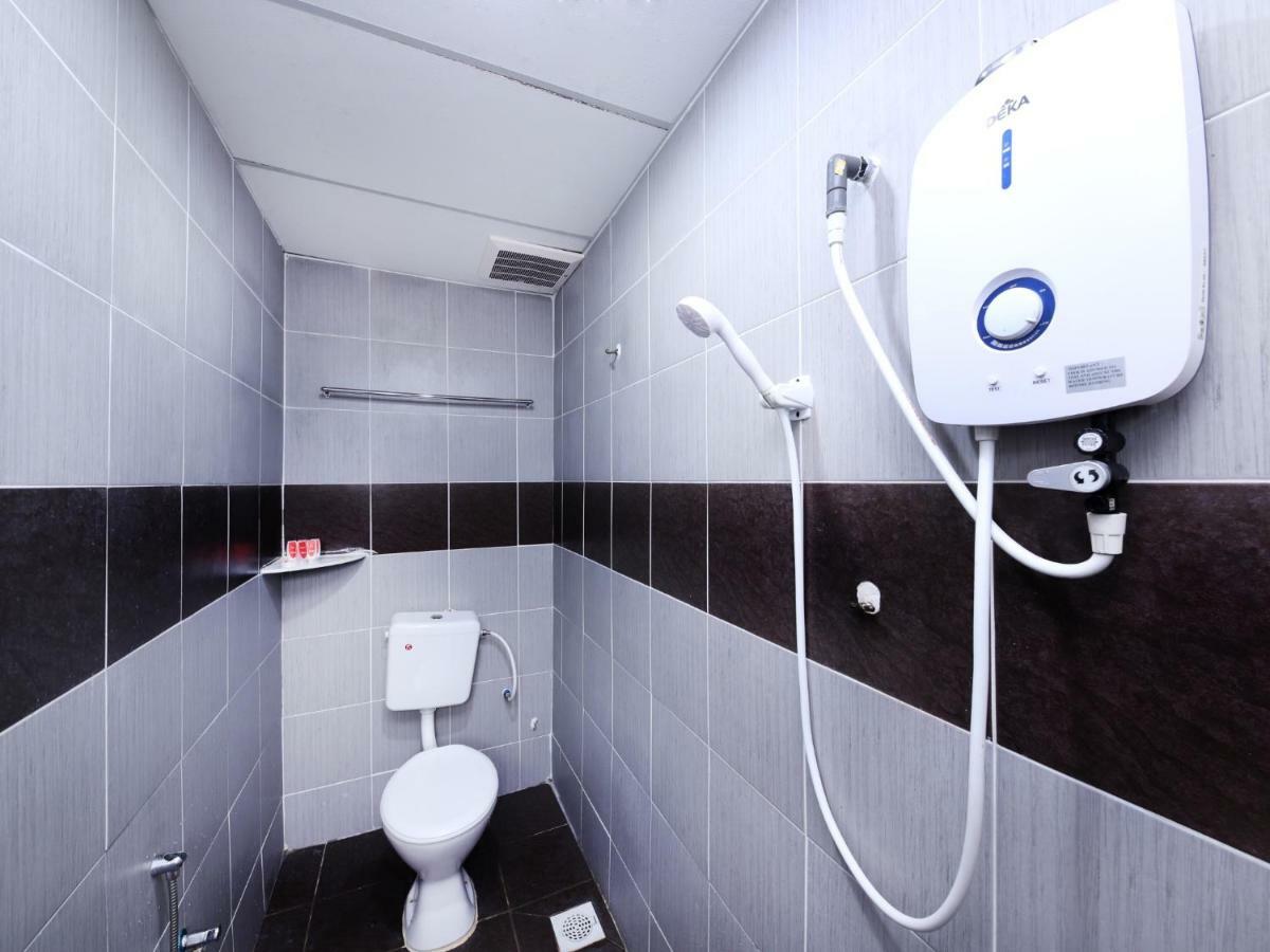 Oyo 721 Silibin Times Inn Hotel Ipoh Buitenkant foto